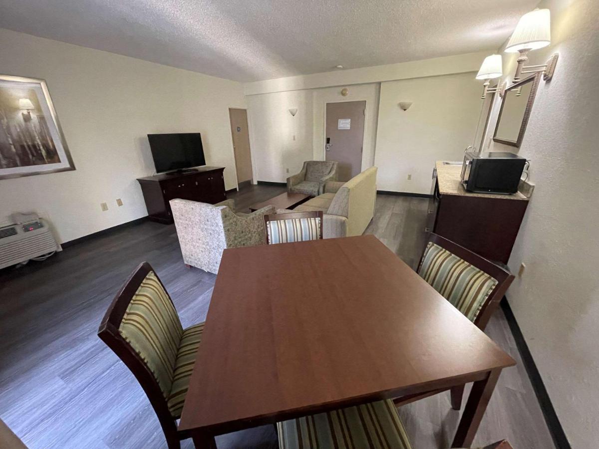 Comfort Inn Pinehurst - Southern Pines Exteriör bild